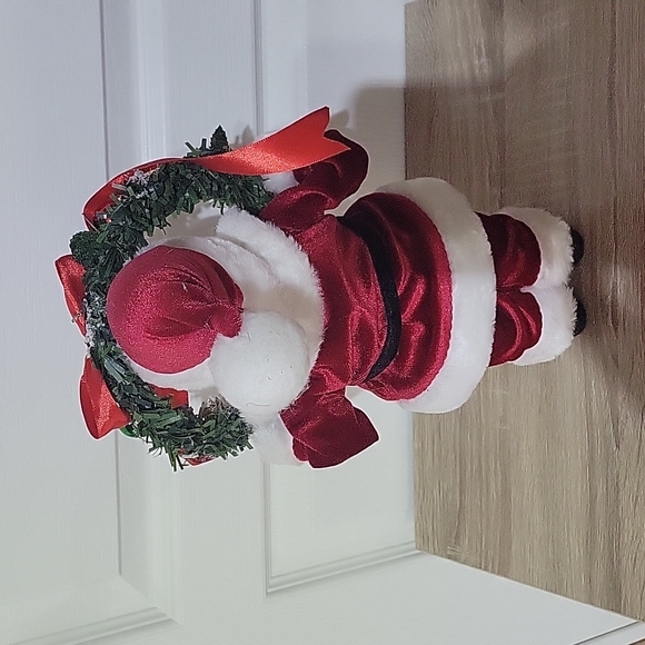 Santa Decor - Picture 2 of 6